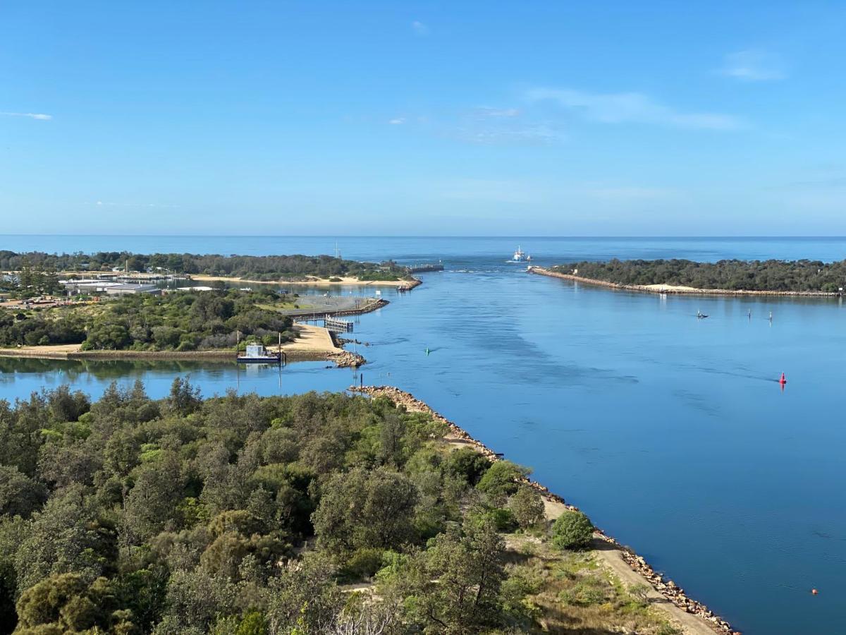 Coastal Waters Motor Inn Лейкс-Ентранс Екстер'єр фото